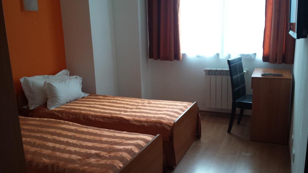 Apart Hotel Flora Residence Daisy Borovets Bilik gambar