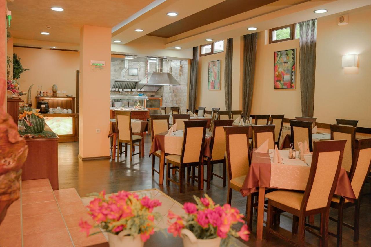 Apart Hotel Flora Residence Daisy Borovets Luaran gambar